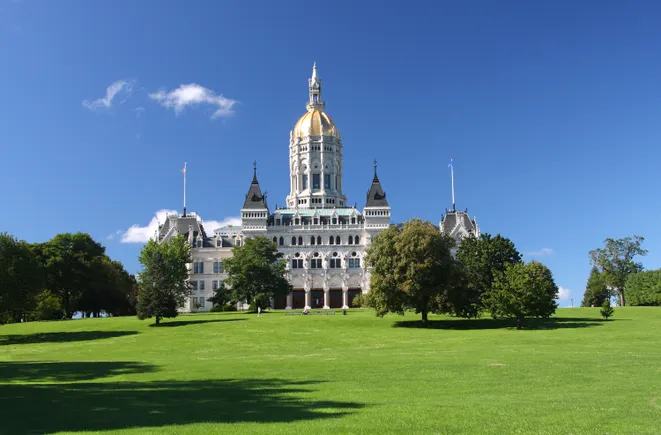 connecticut-democrats-pitch-plan-for-state-level-graduate-loan-program
