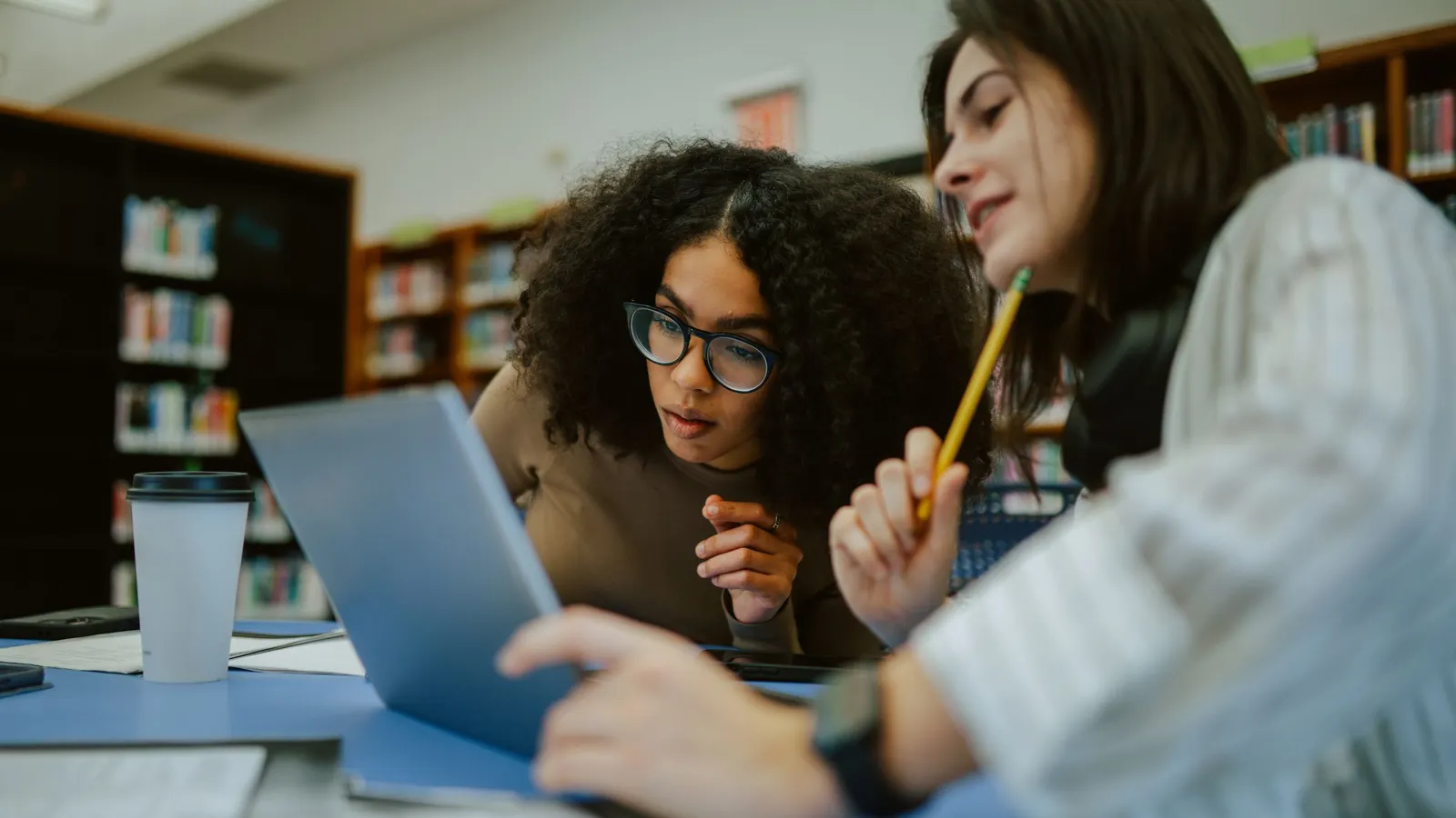 gallup:-gen-z-growing-more-negative-toward-ai