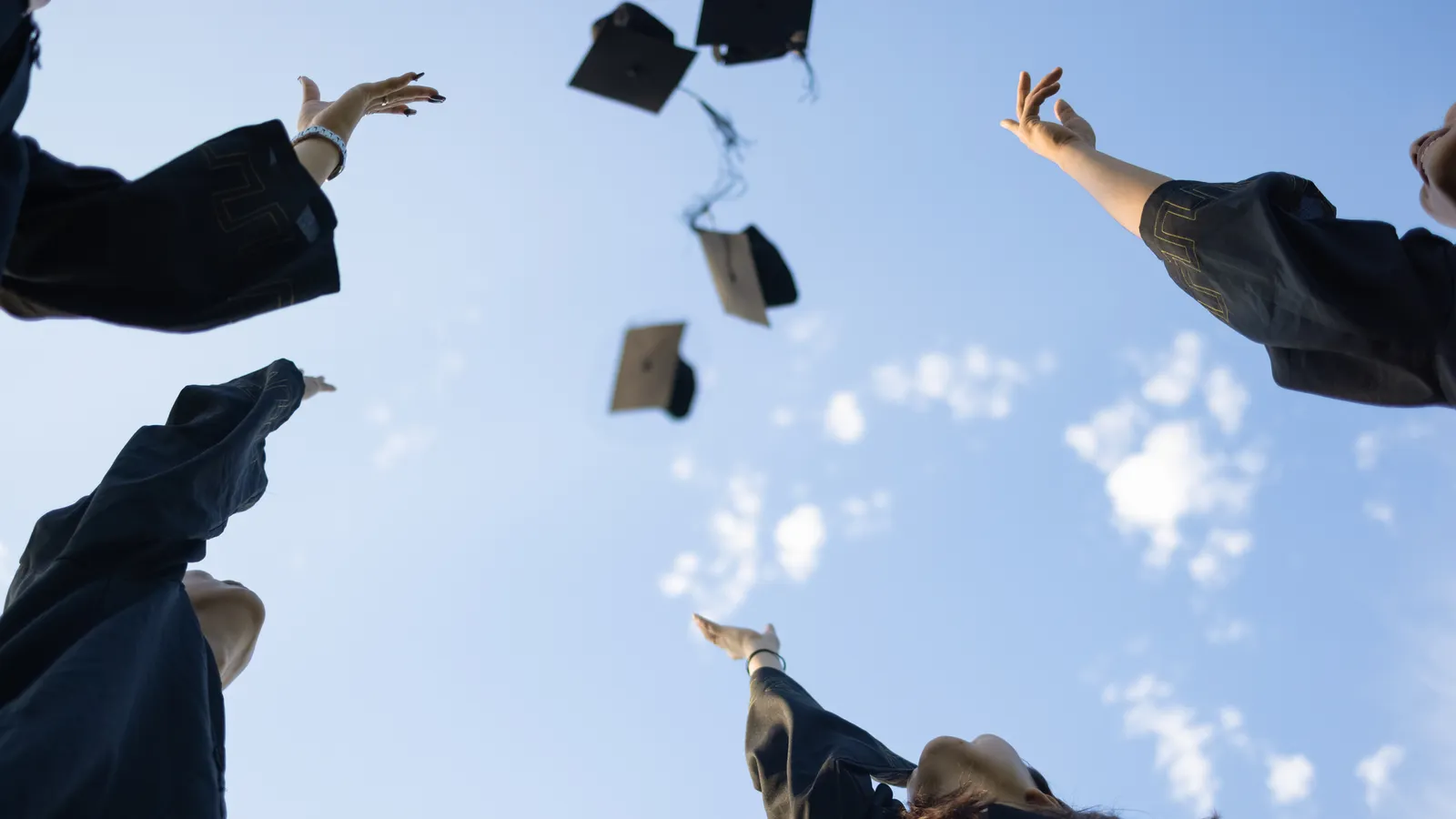 employers-say-they-struggle-to-find-graduates-with-the-right-ai-skillset