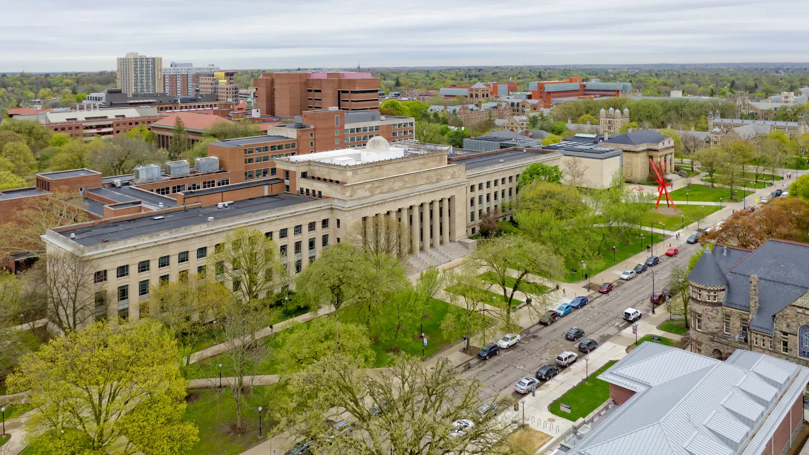 michigan-state,-university-of-michigan-face-over-60%-cut-under-state-funding-bill