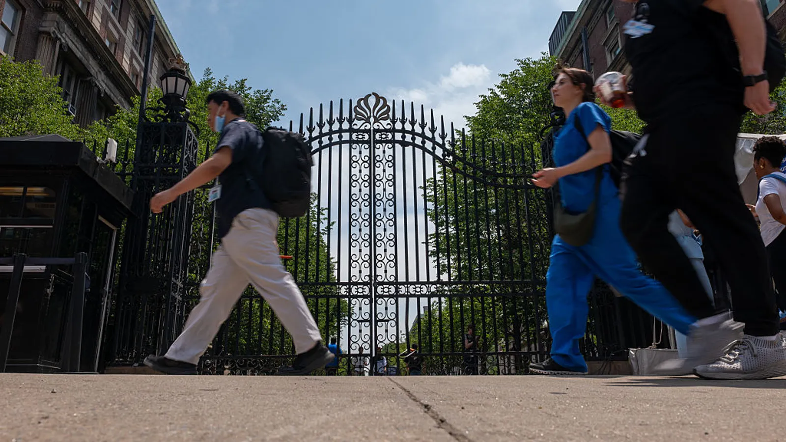 moody’s-lowers-columbia-university’s-outlook-to-negative