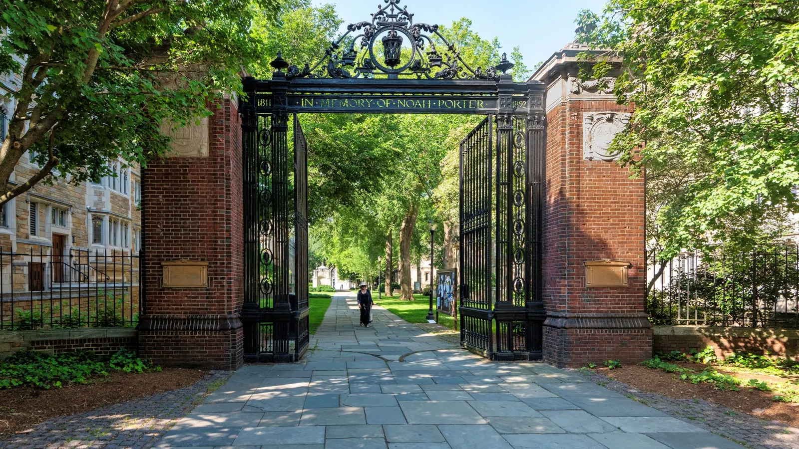 doj-alleges-yale’s-medical-school-discriminates-against-applicants